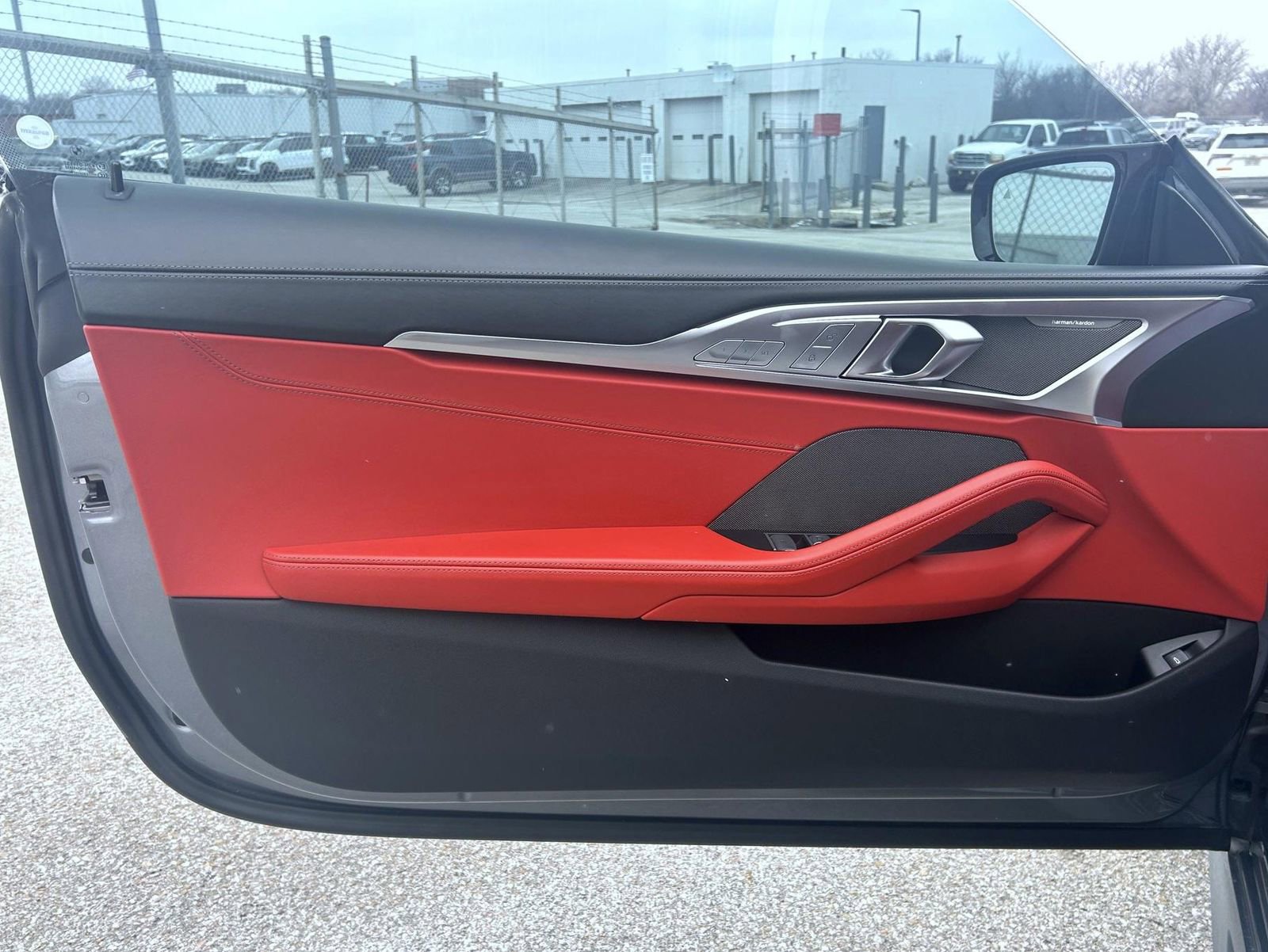 Used 2023 BMW M850i xDrive Convertible image 9