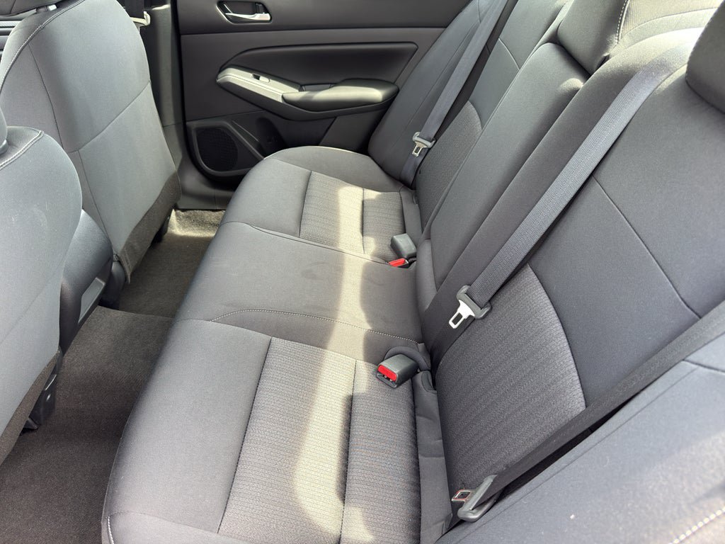 Used 2022 Nissan Altima 2.5 S FWD image 21