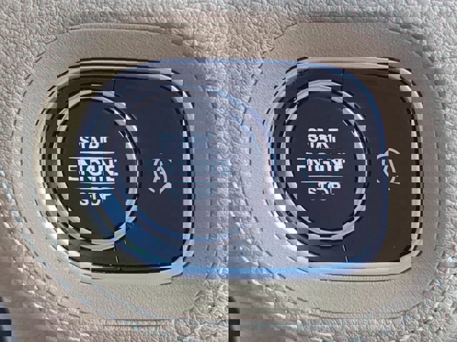 Used 2024 Mercedes-Benz GLE 350 4MATIC image 29