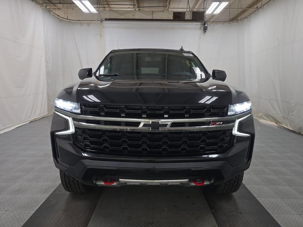 Used 2022 Chevrolet Tahoe Z71 image 2
