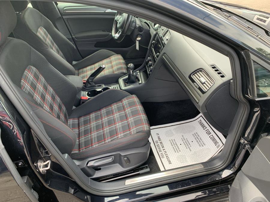 Used 2019 Volkswagen GTI S image 12
