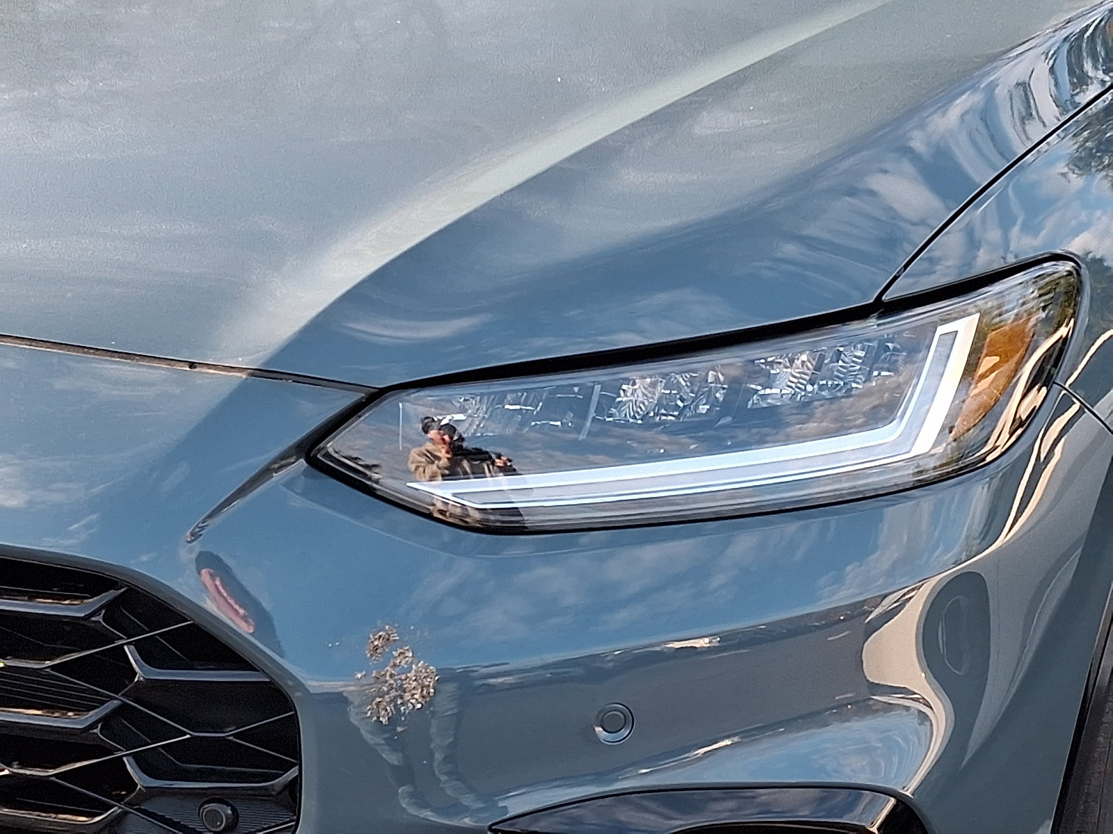 Used 2023 Honda HR-V EX-L image 6