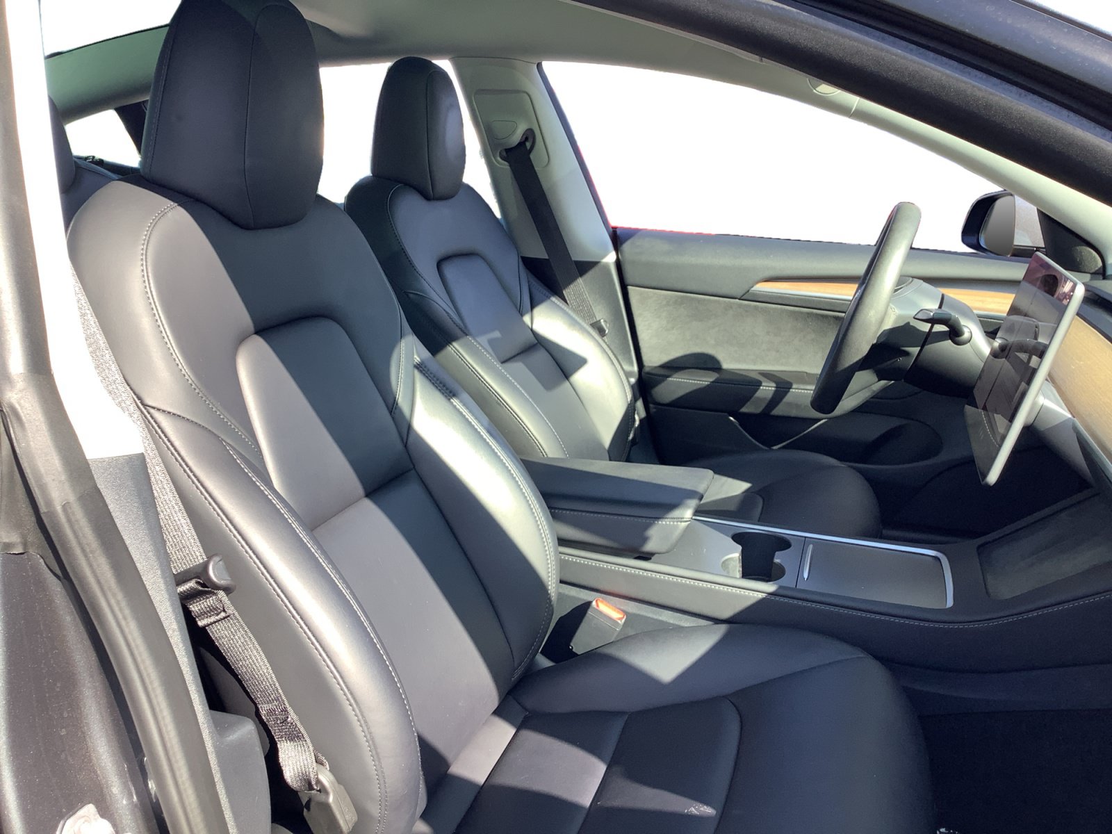 Used 2023 Tesla Model 3 Standard Range RWD image 15