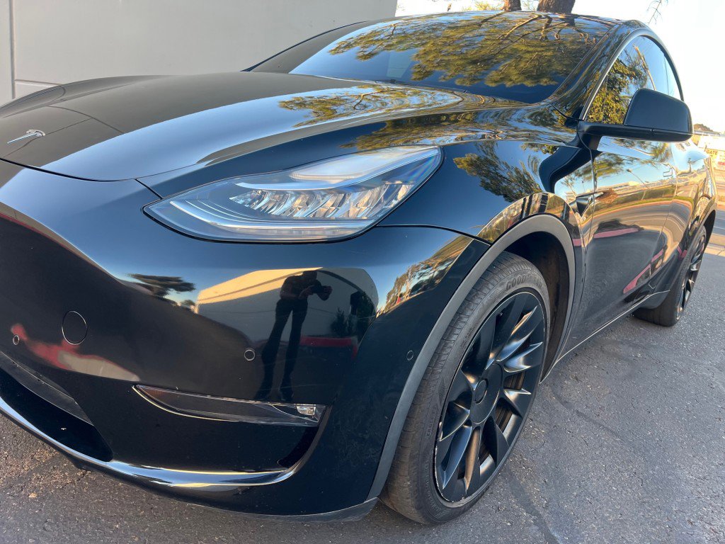 Used 2022 Tesla Model Y Long Range image 5