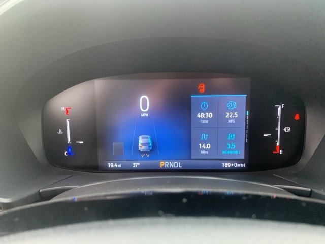 New 2025 Ford Escape SE w/ Class II Trailer Tow Package image 13