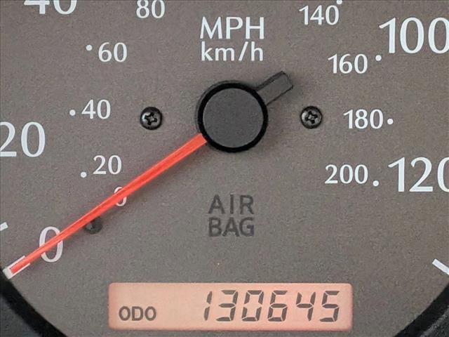 Used 2001 INFINITI G20 FWD image 11