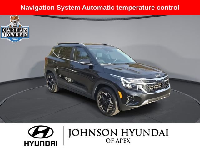 Used 2024 Kia Seltos EX image 2