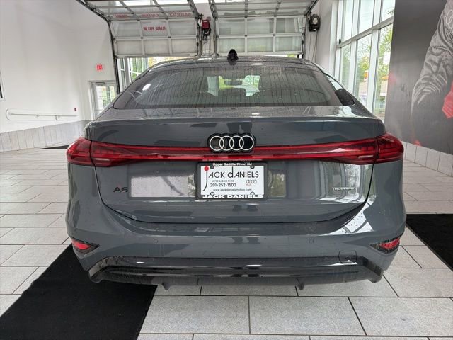 Used 2025 Audi A6 e-tron Premium Plus w/ Premium Plus AWD/4WD image 4