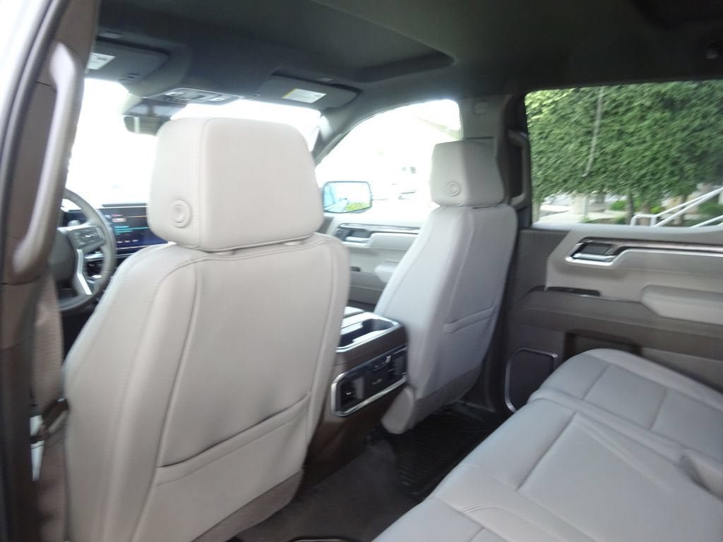 New 2026 Chevrolet Silverado 1500 LTZ w/ Technology Package AWD/4WD image 19