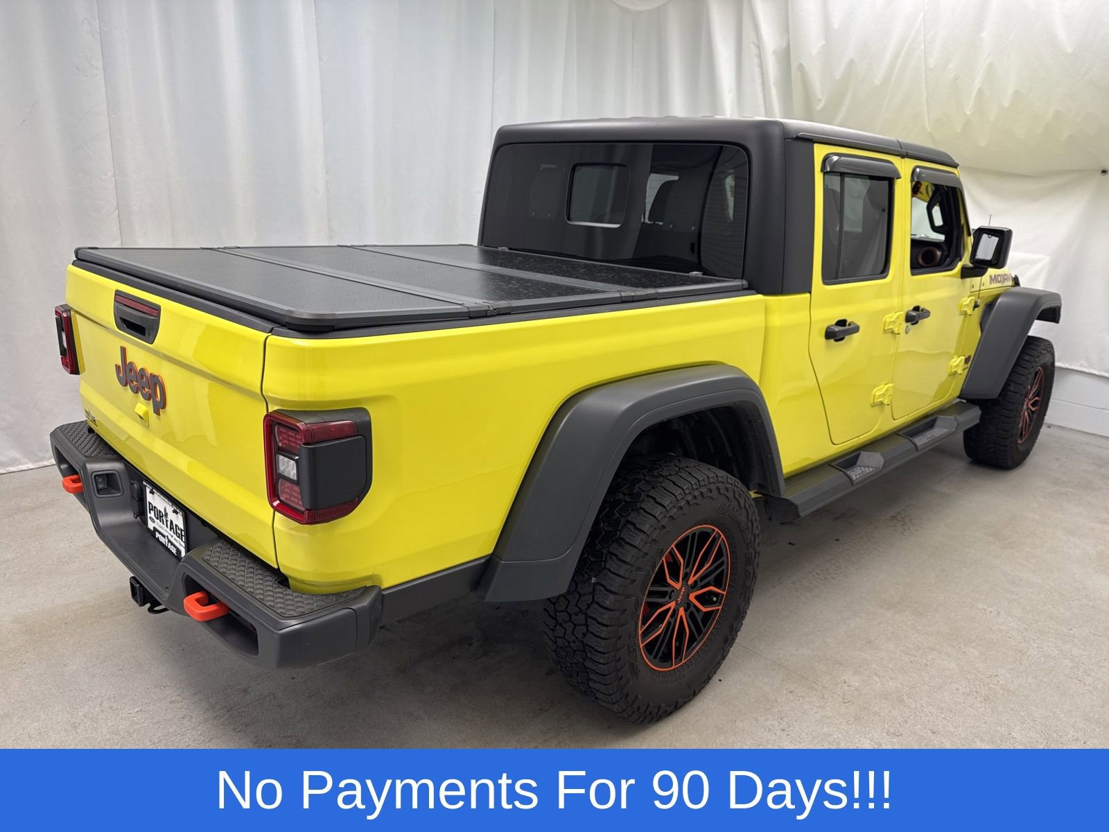 Used 2023 Jeep Gladiator Mojave w/ LED Lighting Group image 4