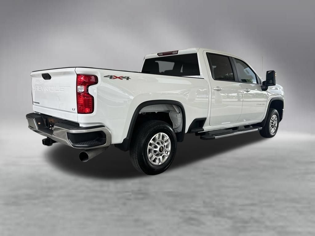 Used 2026 Chevrolet Silverado 2500 LT AWD/4WD image 3