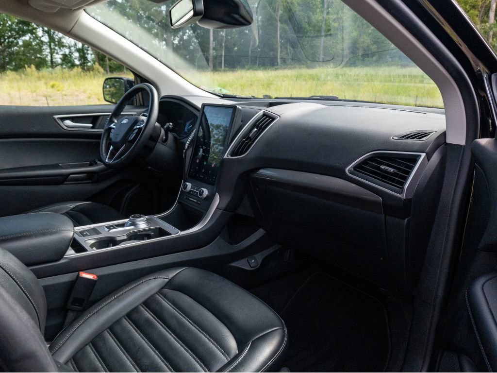 Used 2024 Ford Edge SEL AWD/4WD image 19