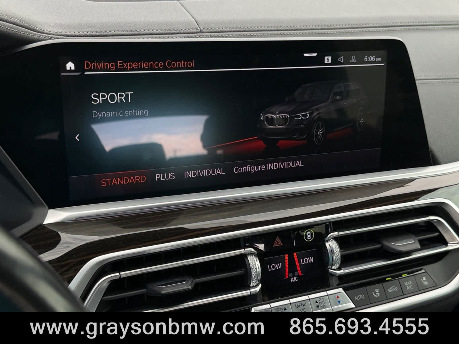 Used 2021 BMW X5 xDrive40i w/ M Sport Package AWD/4WD image 30
