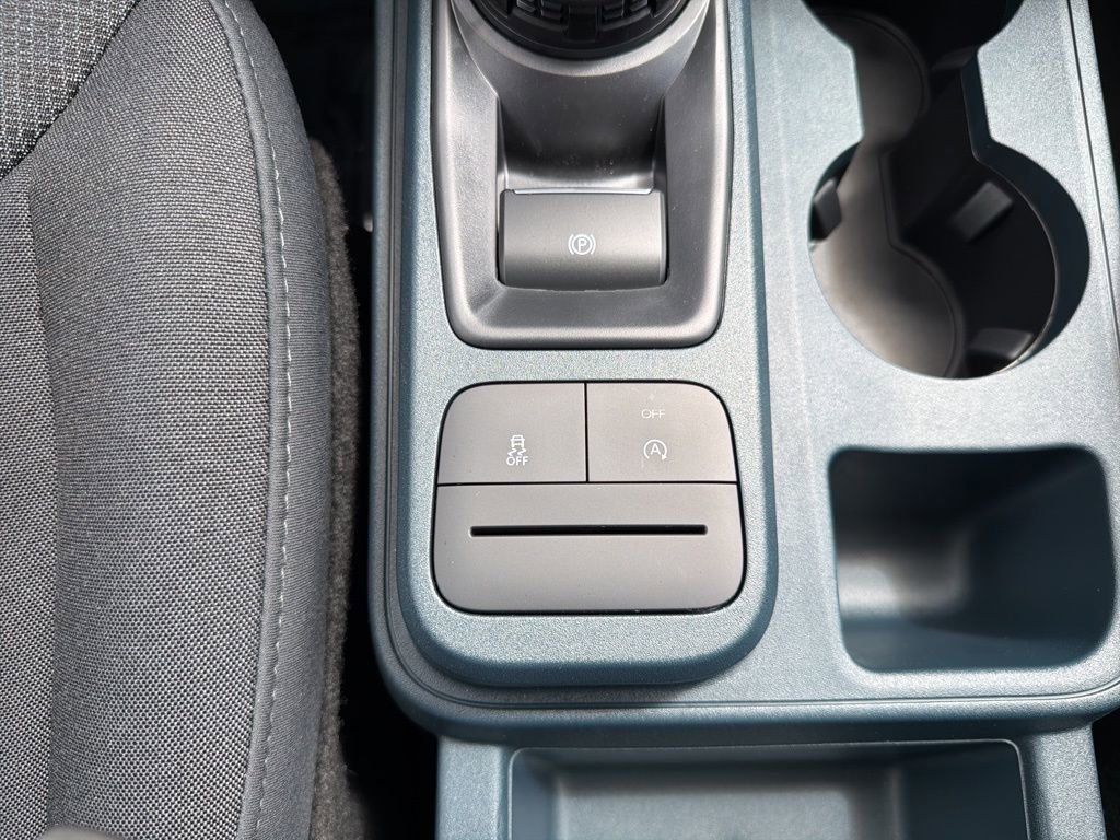 New 2026 Ford Maverick XL image 32