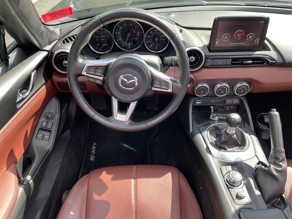 Used 2019 MAZDA MX-5 Miata RF Grand Touring w/ GT-S Package RWD image 19