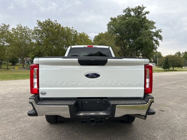 New 2026 Ford F250 XLT image 4