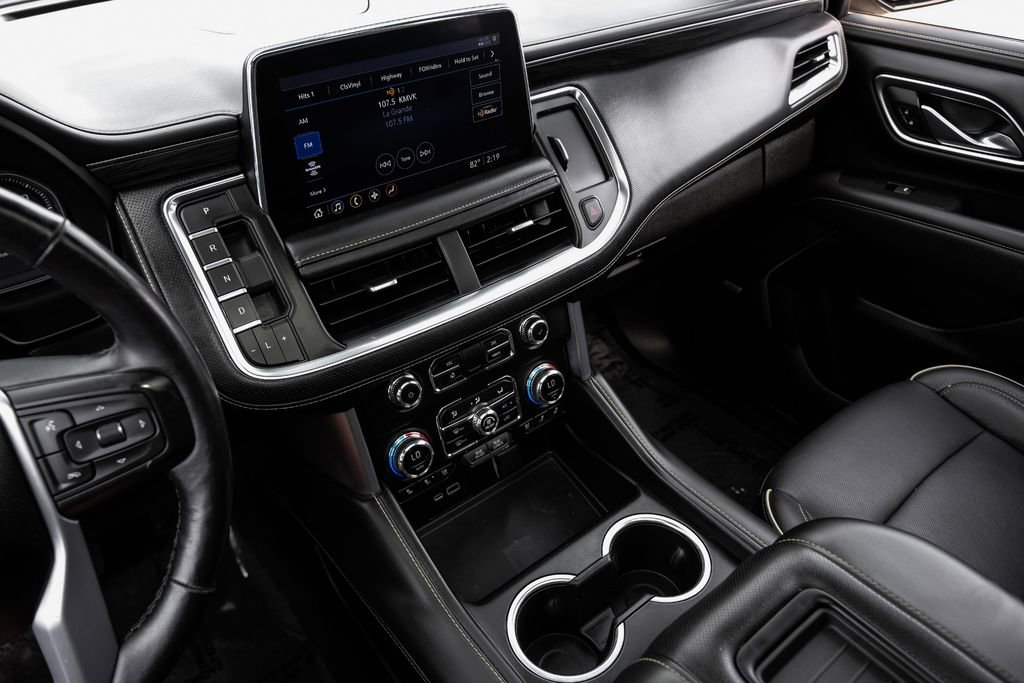 Used 2021 GMC Yukon XL SLT w/ SLT Premium Package image 22