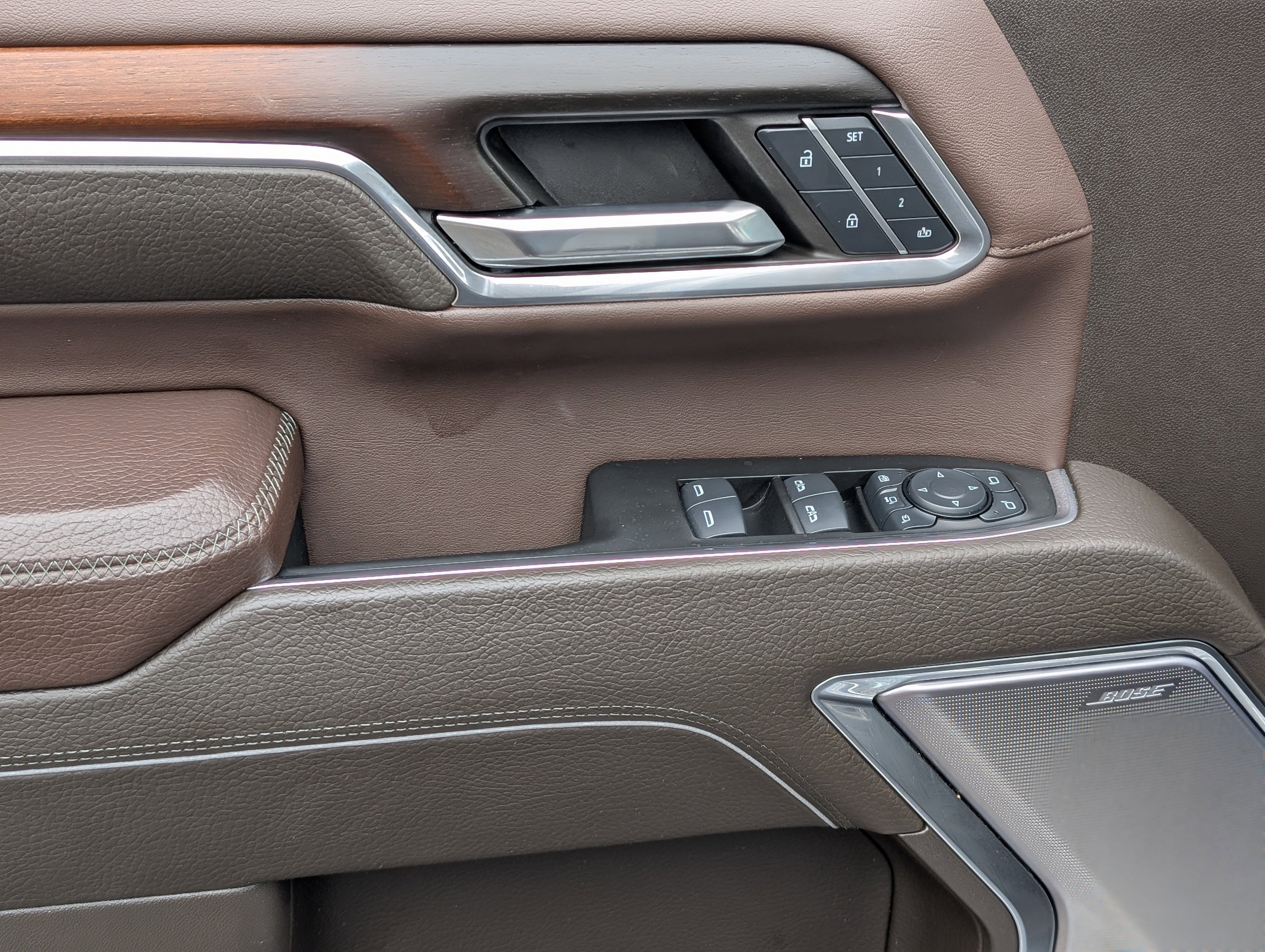 Used 2024 GMC Sierra 2500 Denali w/ Denali Reserve Package image 16