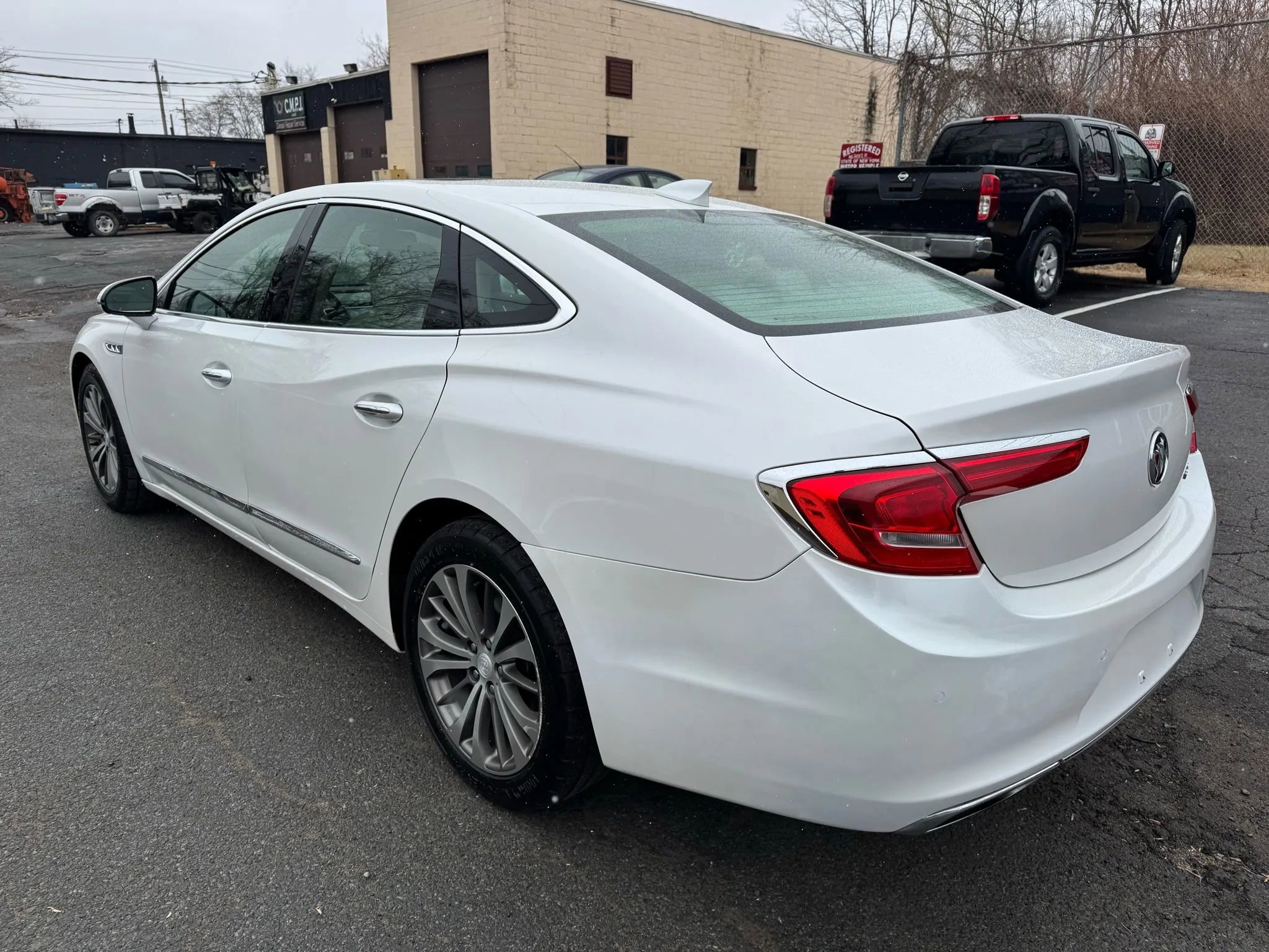 Used 2019 Buick LaCrosse Essence w/ Sun and Shade Package image 7