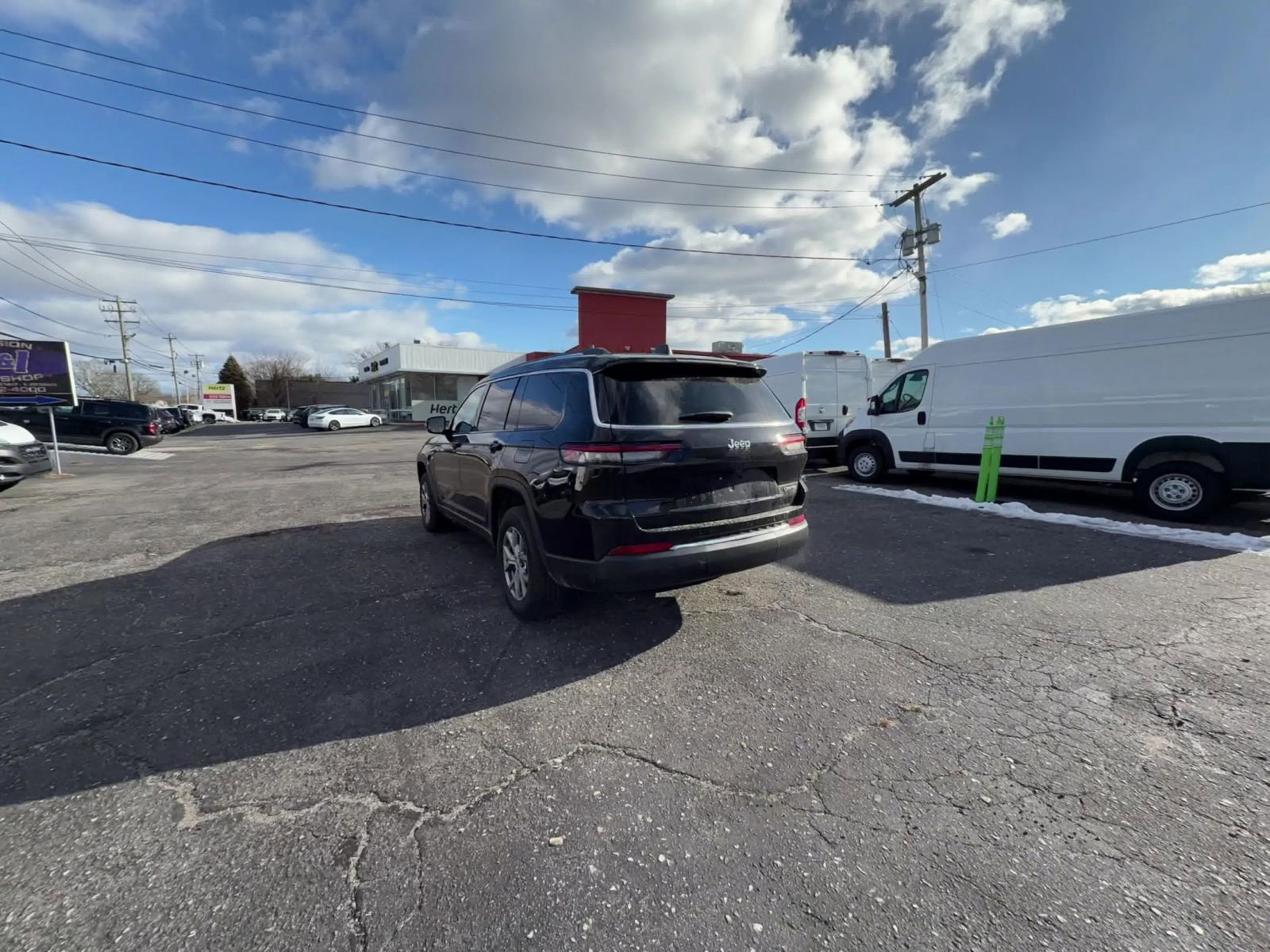 Used 2023 Jeep Grand Cherokee L Limited image 16