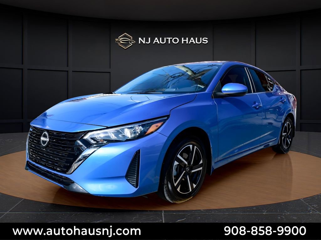 Used 2025 Nissan Sentra SV FWD image 4