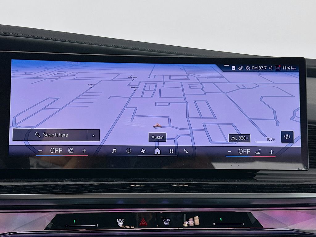 New 2026 BMW 750e xDrive w/ Executive Package image 12