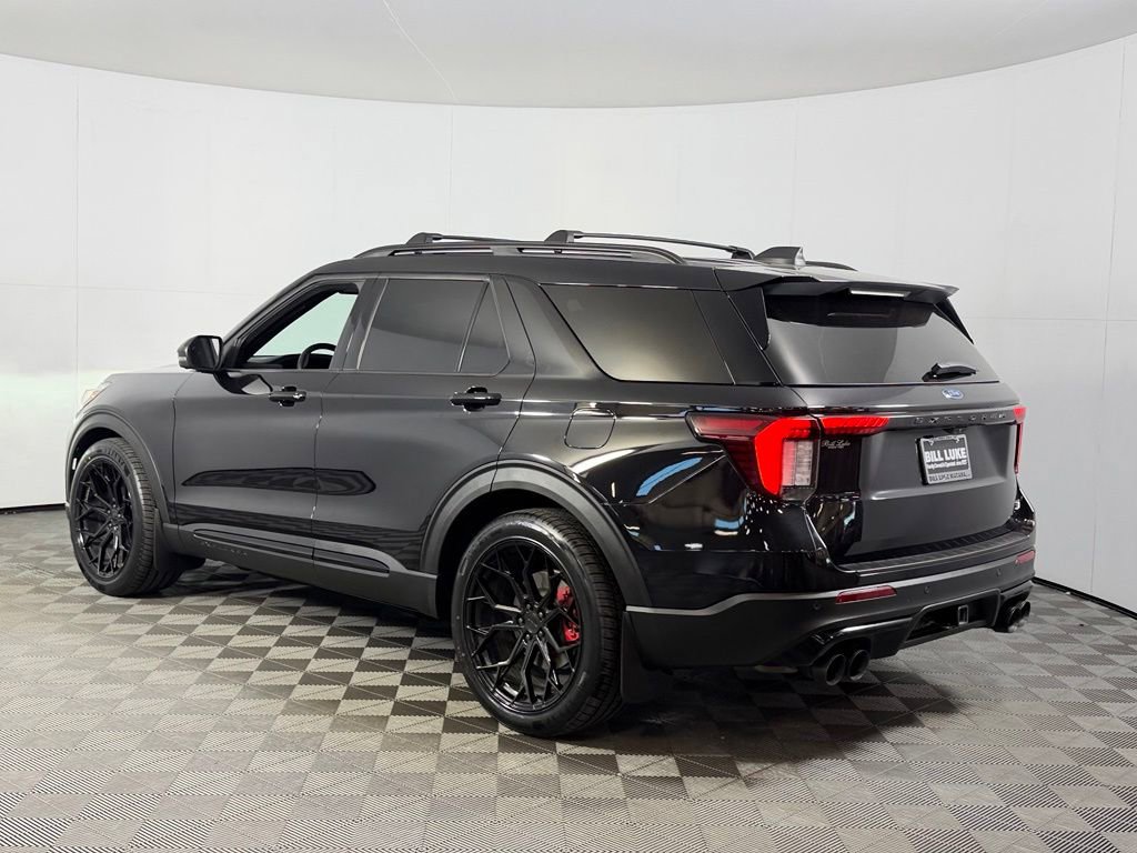 Used 2025 Ford Explorer ST AWD/4WD image 10