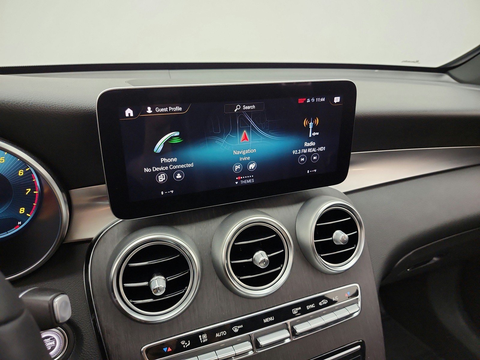 Used 2021 Mercedes-Benz GLC 300 4MATIC Coupe w/ Multimedia Package image 10