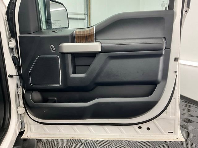 Used 2018 Ford F150 Lariat w/ Equipment Group 502A Luxury image 13