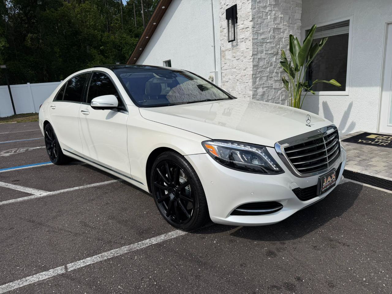 Used 2014 Mercedes-Benz S 550 Sedan image 19