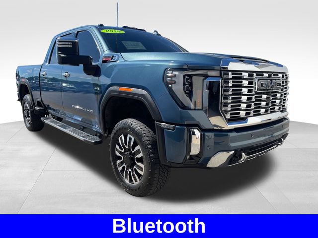 Used 2024 GMC Sierra 2500 Denali w/ Technology Package AWD/4WD image 7