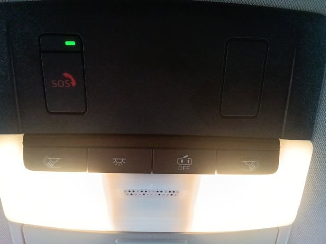 Used 2024 Nissan Pathfinder SV image 24