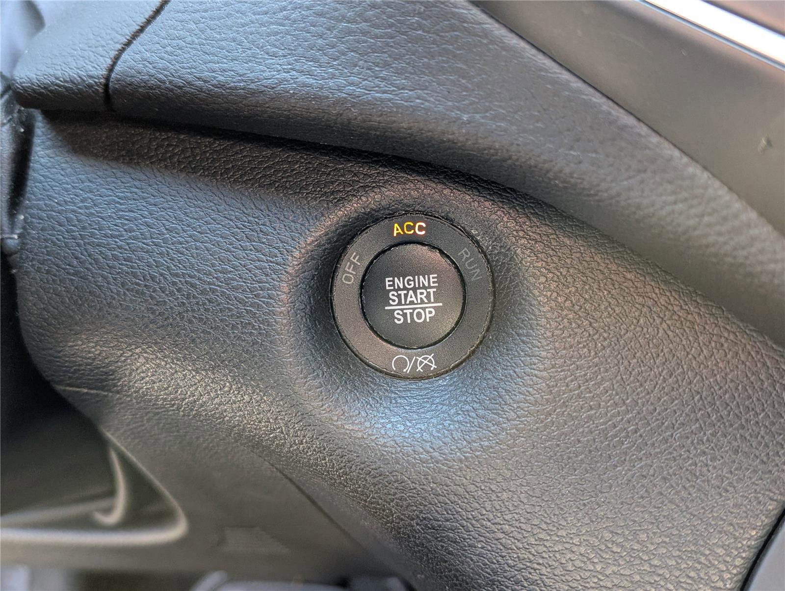 Used 2021 Jeep Cherokee Latitude Lux 80th Anniv w/ Quick Order Package 26U 80TH image 19