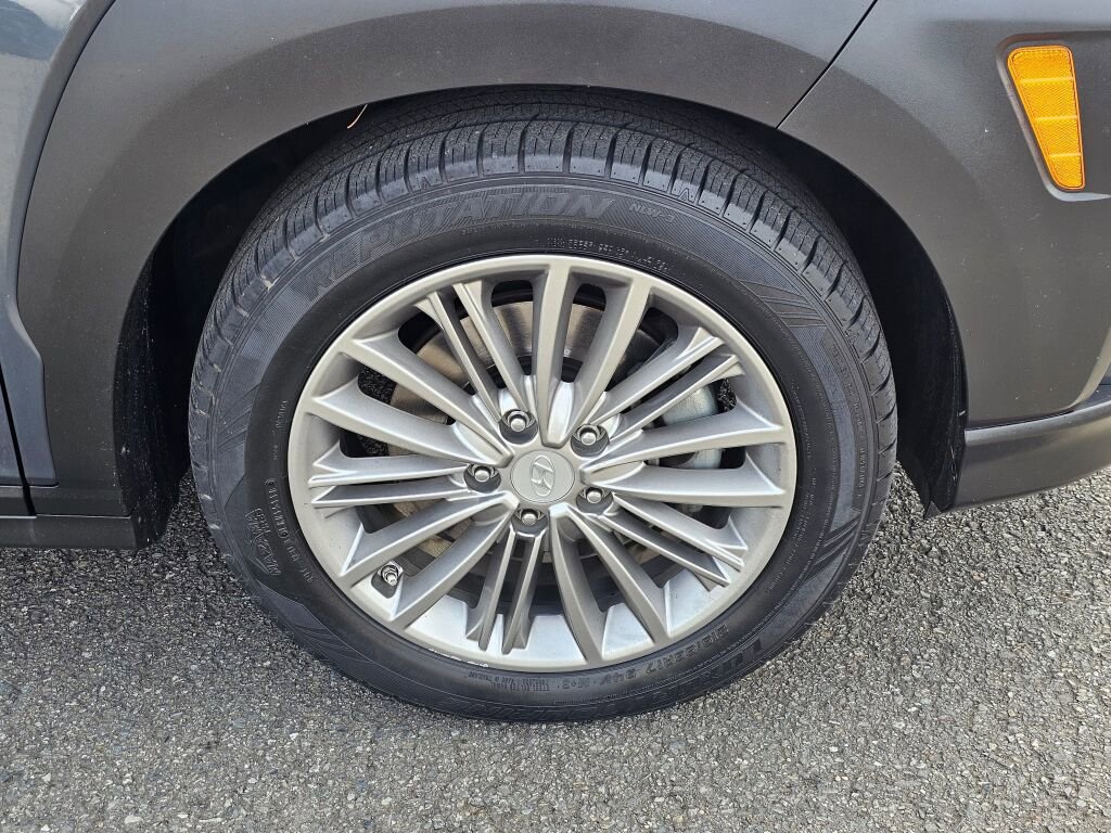 Used 2018 Hyundai Kona SEL image 29