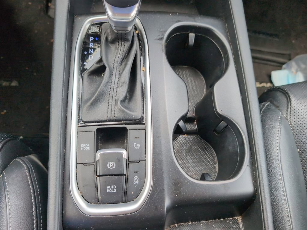 Used 2019 Hyundai Santa Fe Limited FWD image 9