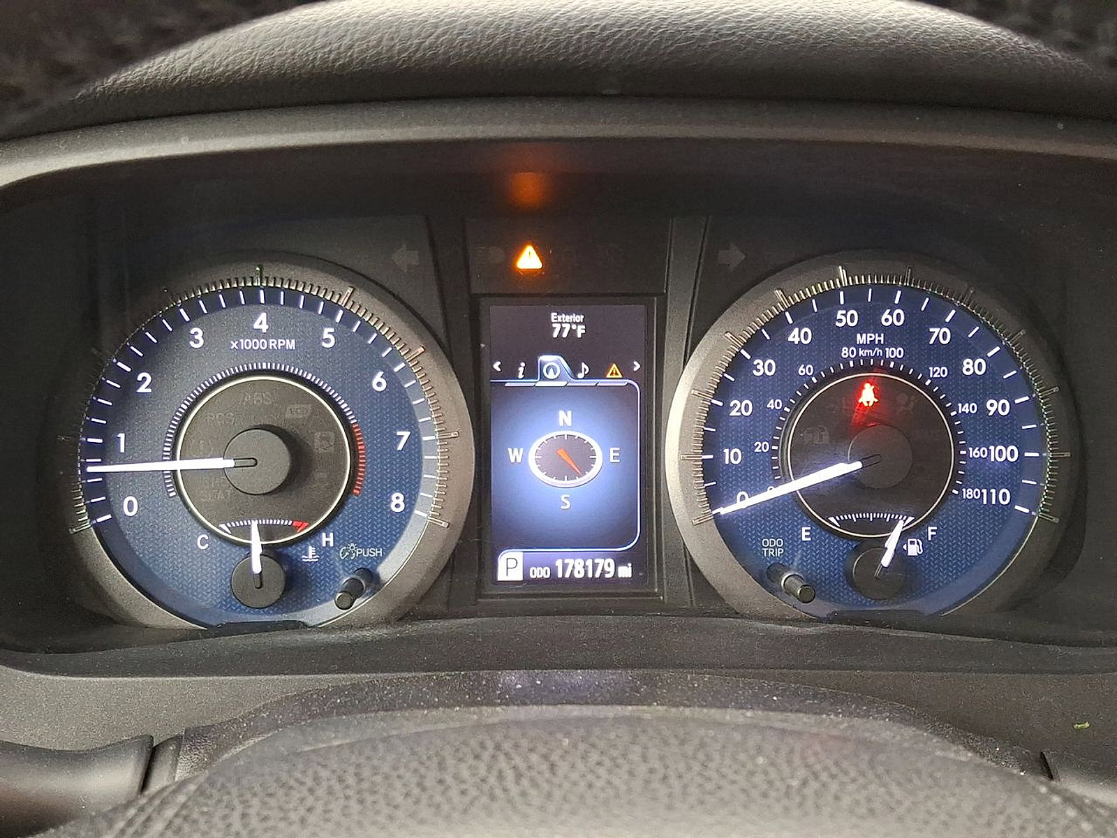 Used 2015 Toyota Sienna XLE w/ XLE Navigation Package FWD image 13