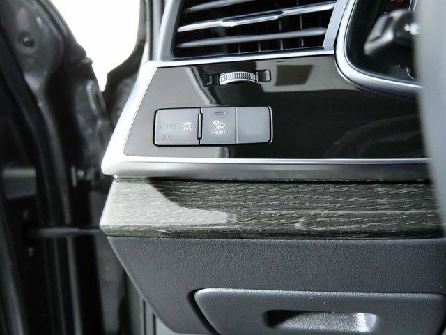 Used 2025 Audi Q7 2.0T Premium Plus image 21