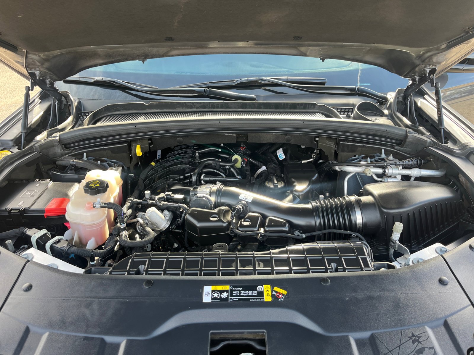 Certified 2023 Jeep Grand Cherokee L Laredo image 21