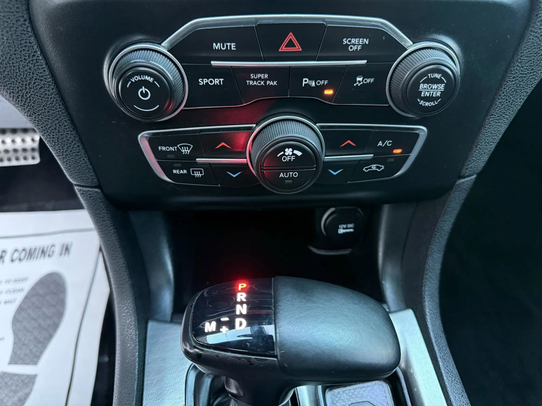 Used 2018 Dodge Charger R/T image 19