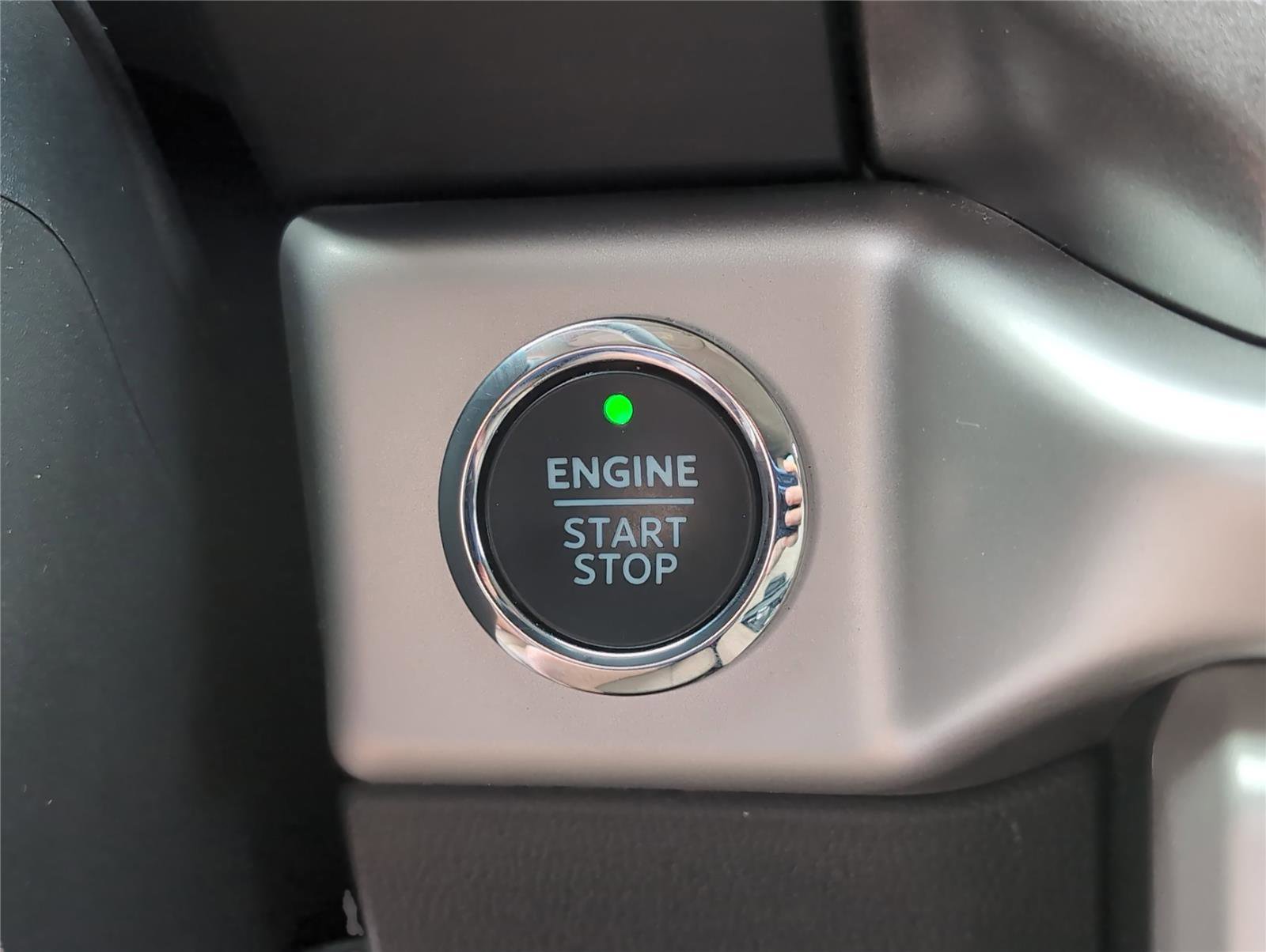 Used 2024 Ford Expedition Max XLT AWD/4WD image 25