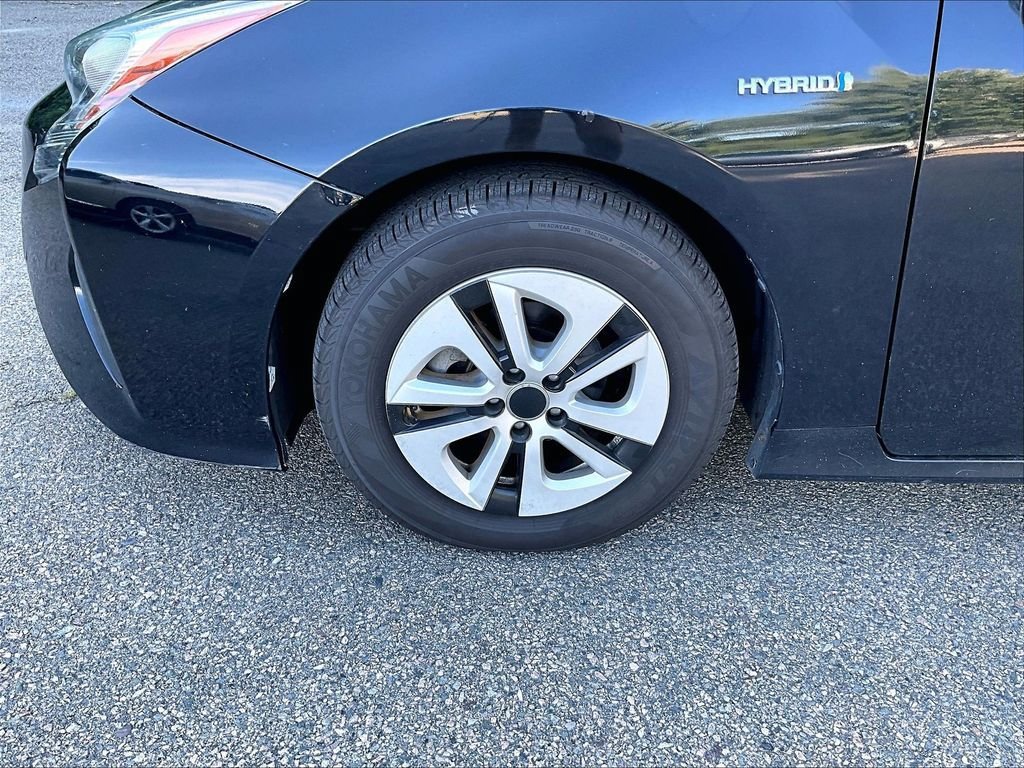 Used 2016 Toyota Prius Three FWD image 7