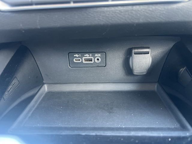 Used 2024 Nissan Altima 2.5 SV AWD/4WD image 21