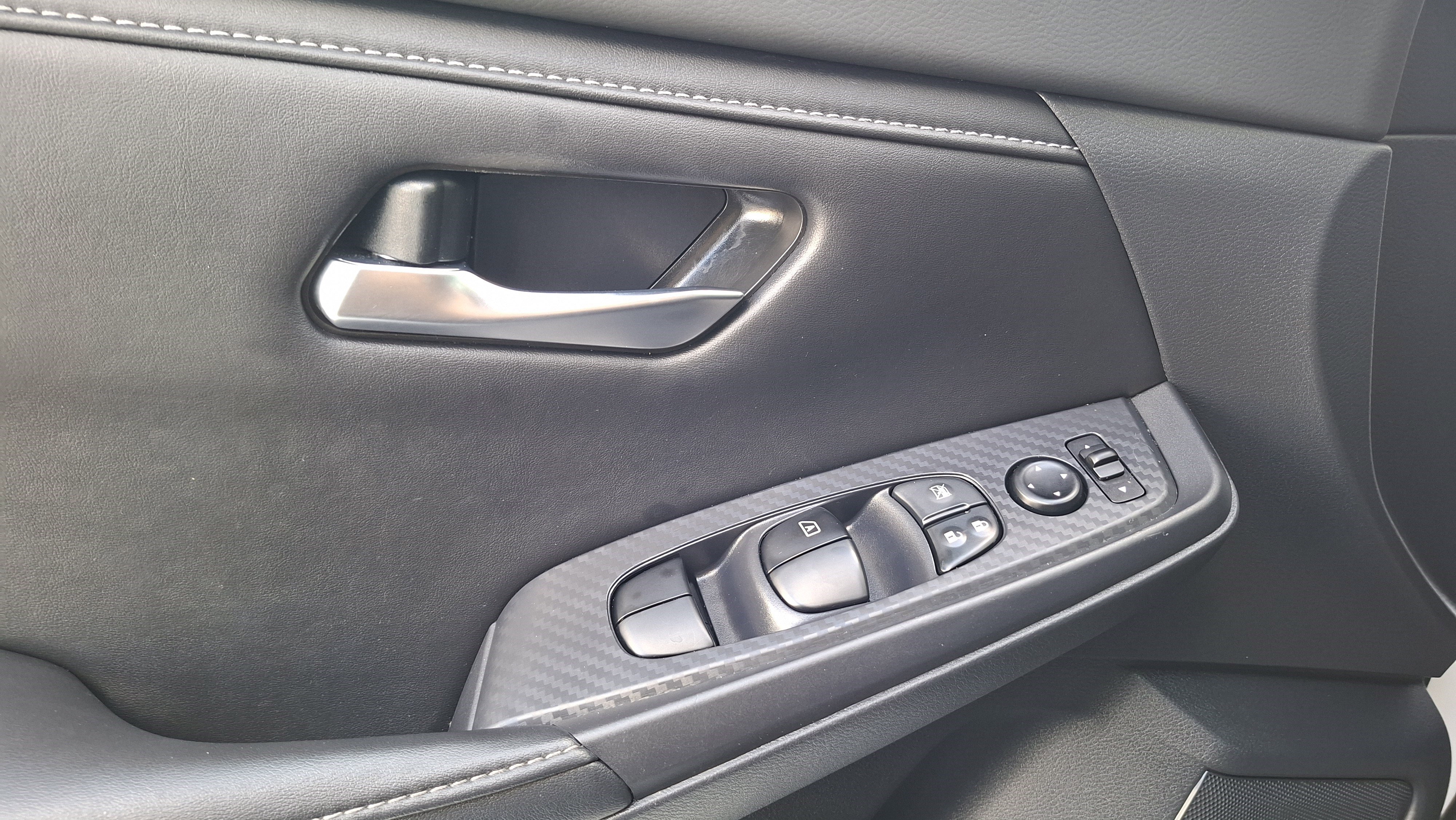 Certified 2022 Nissan Sentra S image 17