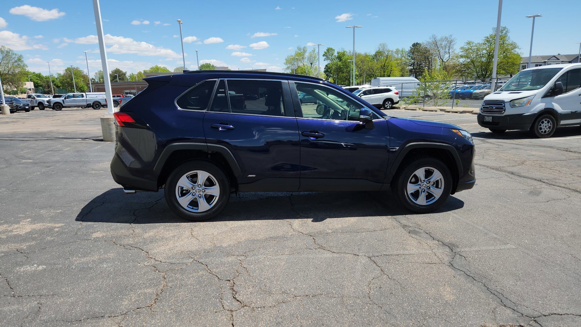 Used 2023 Toyota RAV4 XLE w/ Convenience Package AWD/4WD image 16