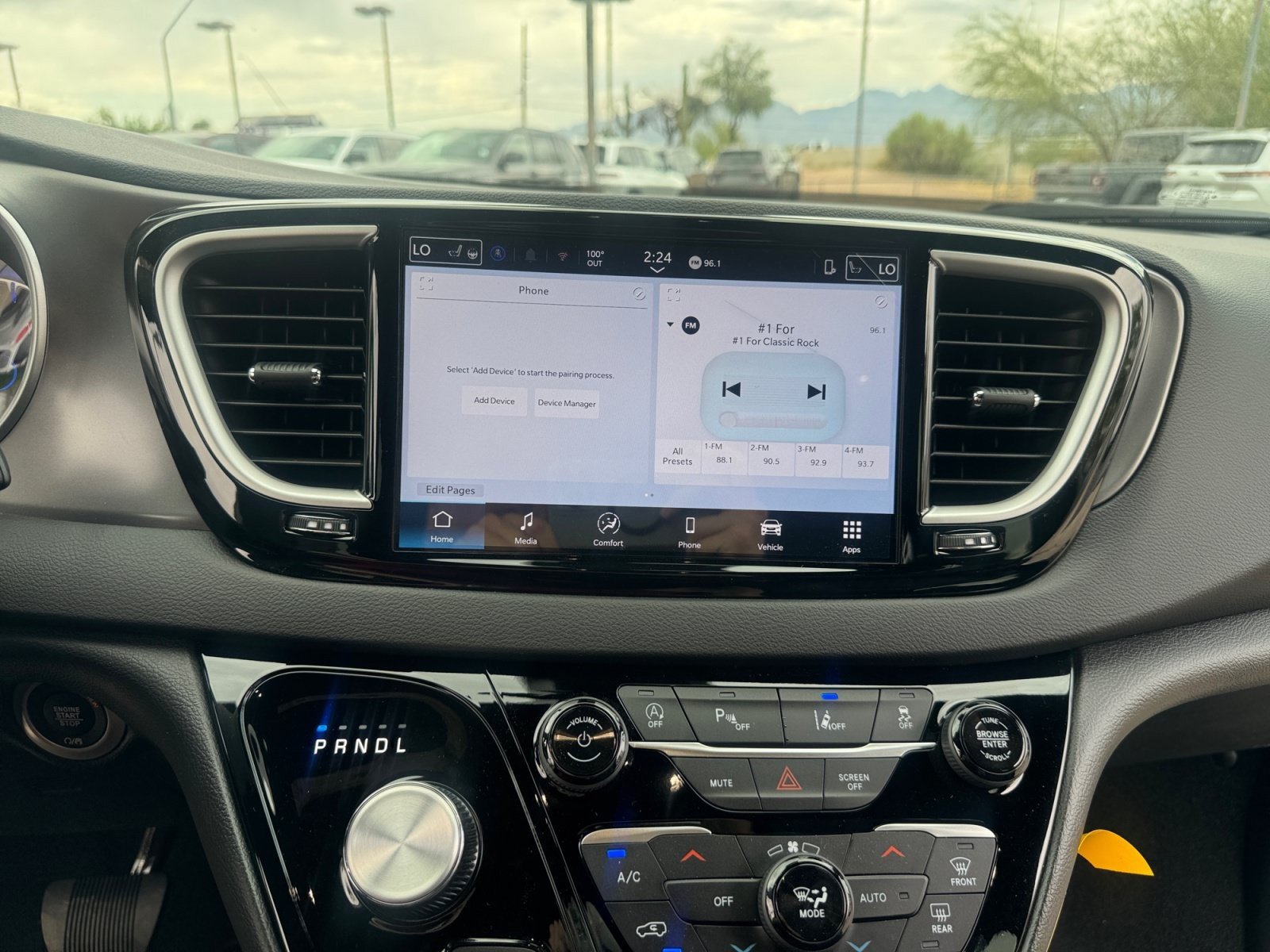 New 2026 Chrysler Voyager LX FWD image 28