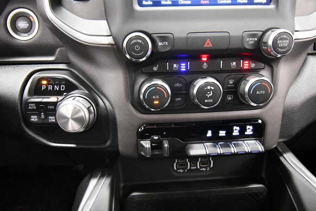 Used 2020 RAM 1500 Laramie w/ Sport Appearance Package AWD/4WD image 25