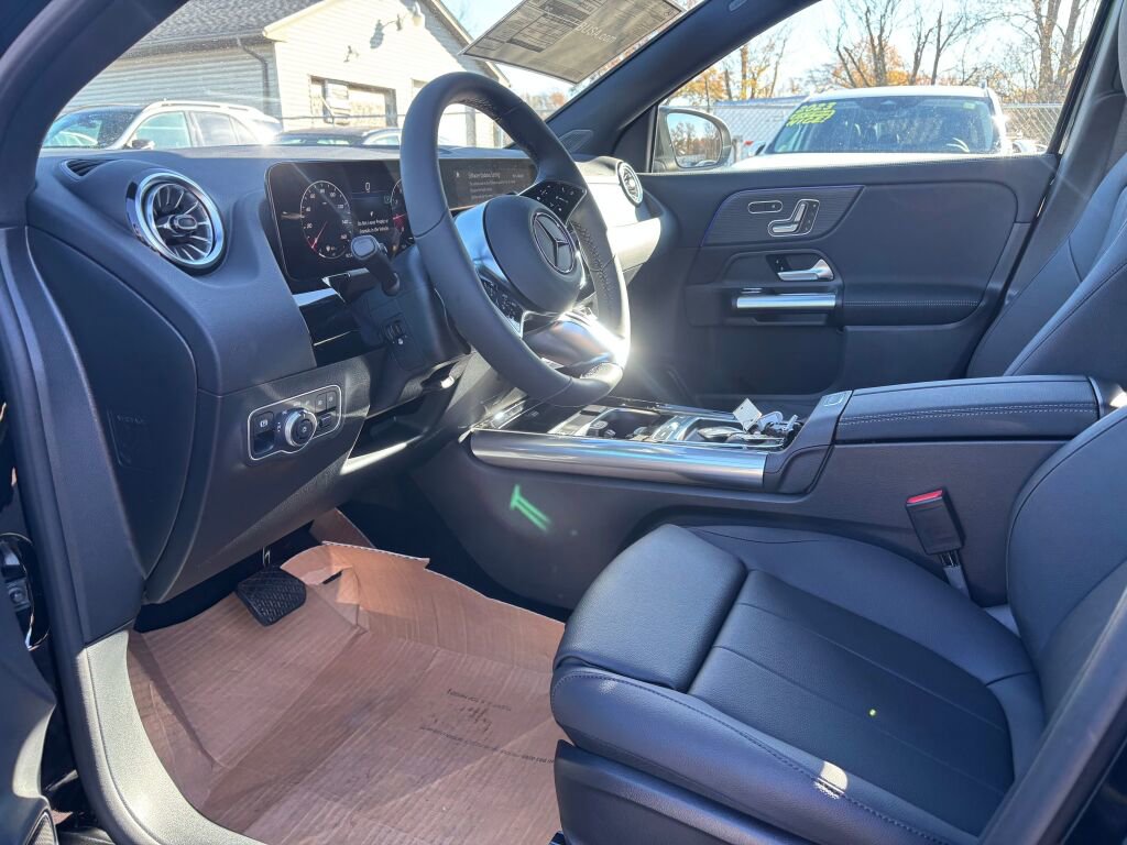 New 2026 Mercedes-Benz GLA 250 4MATIC image 9