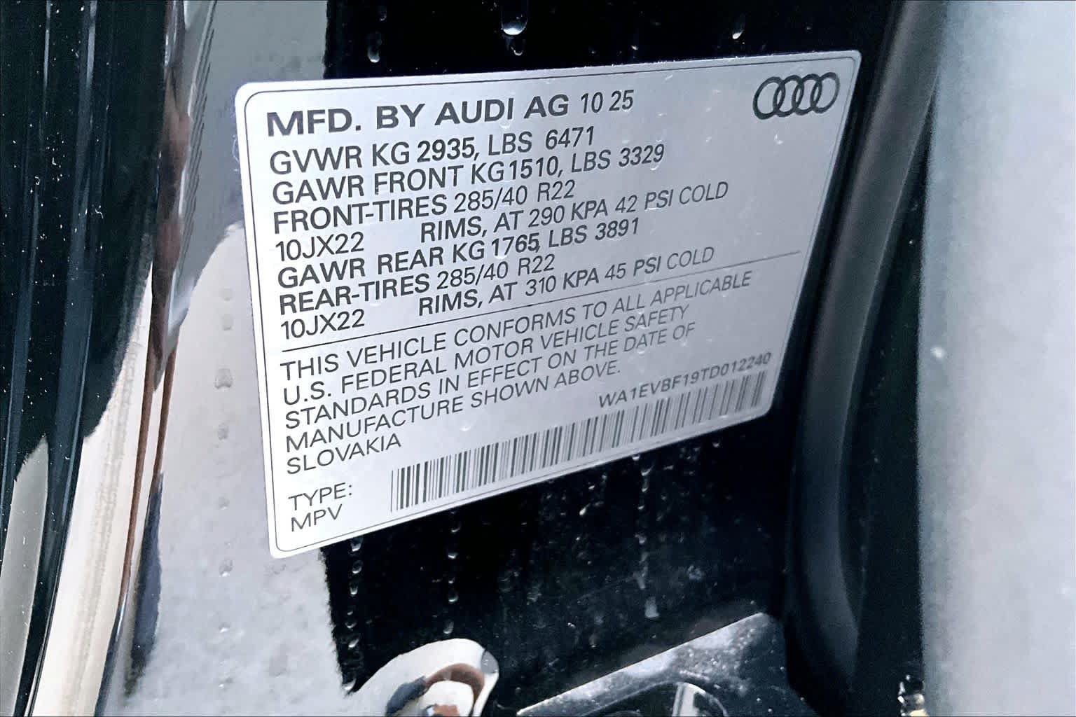 Used 2026 Audi Q8 Premium Plus AWD/4WD image 33
