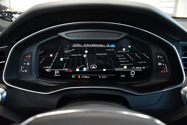 Used 2025 Audi RS 7 Performance AWD/4WD image 18