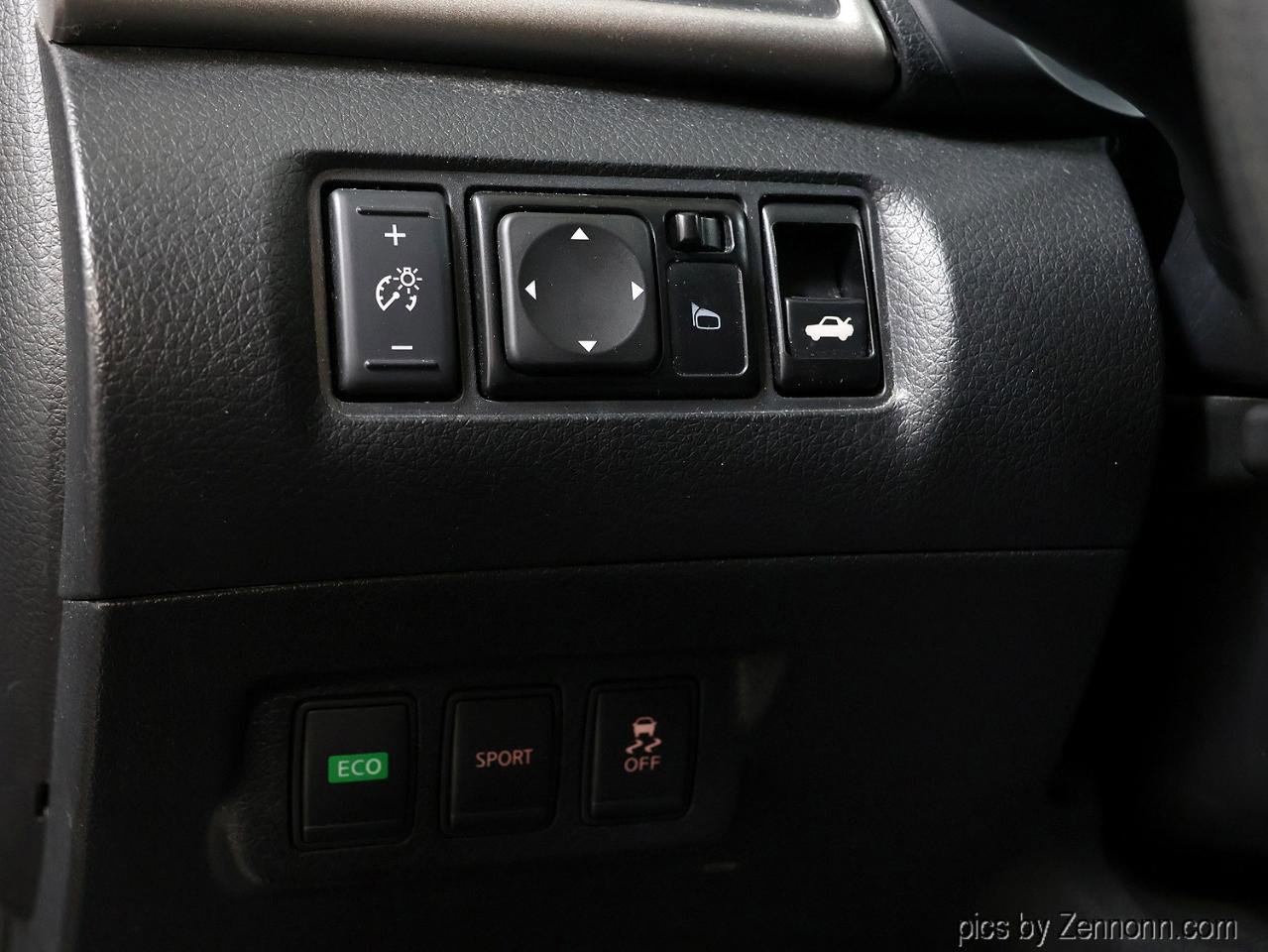Used 2013 Nissan Sentra SV FWD image 22